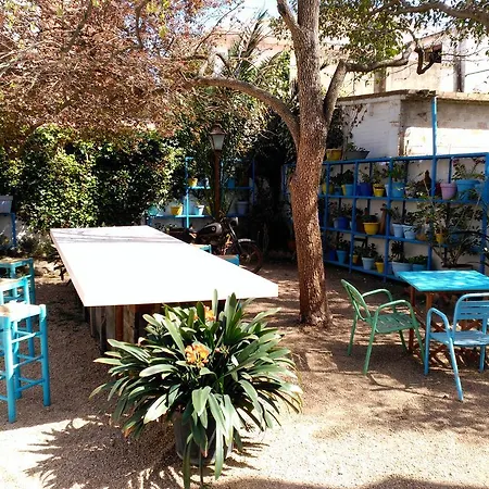 L'estrella Guest house *